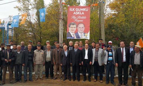 Ak-Parti-Kayseri-Milletvekili-adayi-Ismail-Emrah-Karayel-dolu-dizgin-calisiyor
